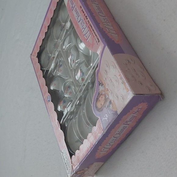 MEGATOYS 17 piece China Play Set Collection NIB - Picture 3 of 9